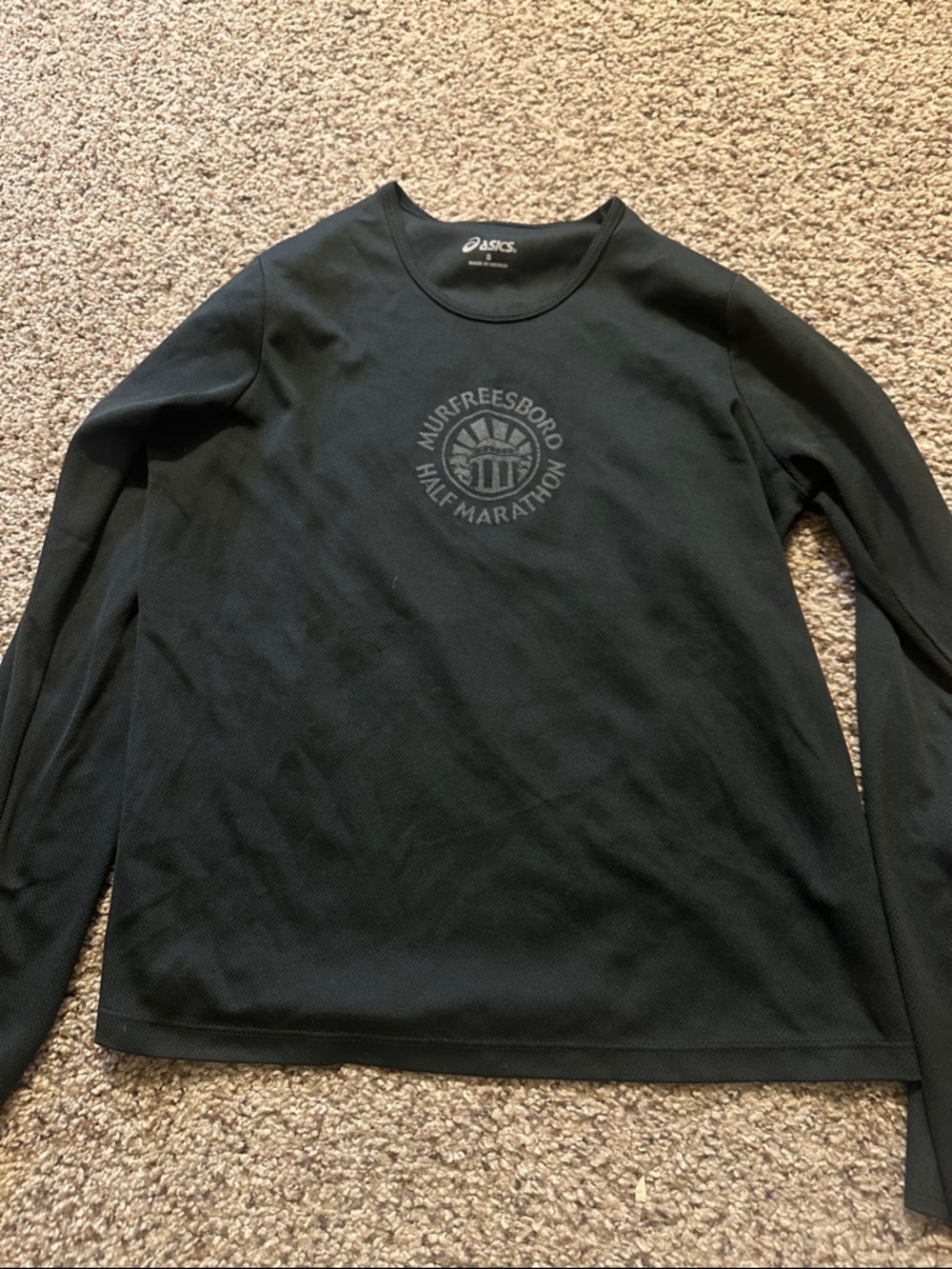 ASICS Men's Black Long-Sleeve Running Shirt - Murfreesboro Half Marathon